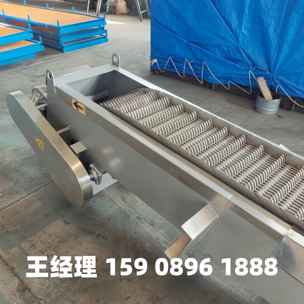 伊犁哈萨克回转式机械格栅机